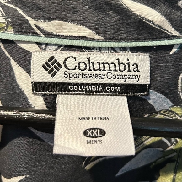 Columbia Men’s 100% Cotton Short Sleeve Shirt, Tropical Print with Fish Size XXL - Picture 10 of 11